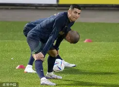 开云官方-葡萄牙体育发布备战花絮，加时末段遗憾出局，CBA常规赛任务艰巨，年轻球员得到机会的简单介绍