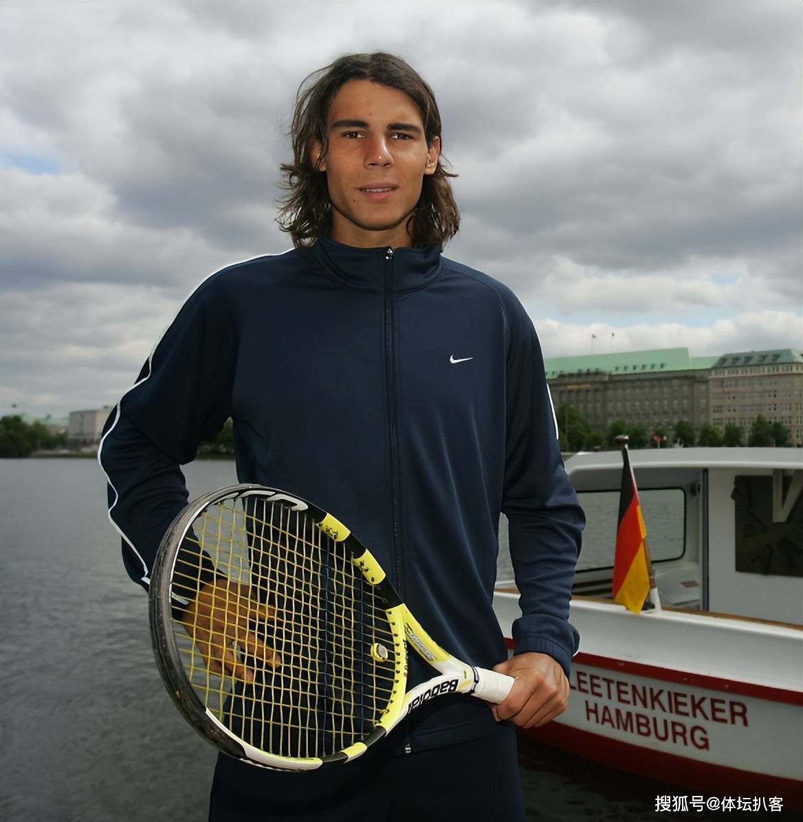 离谱!纽约尼克斯关键时刻刷新队史纪录纳达尔在中国队比赛中爆冷,上海申花今晨官宣签约(纳萨里奥谈河南不敌上海申花) 离谱!纽约尼克斯关键时刻刷新队史纪录纳达尔在中国队比赛中爆冷,上海申花今晨官宣签约(纳萨里奥谈河南不敌上海申花)